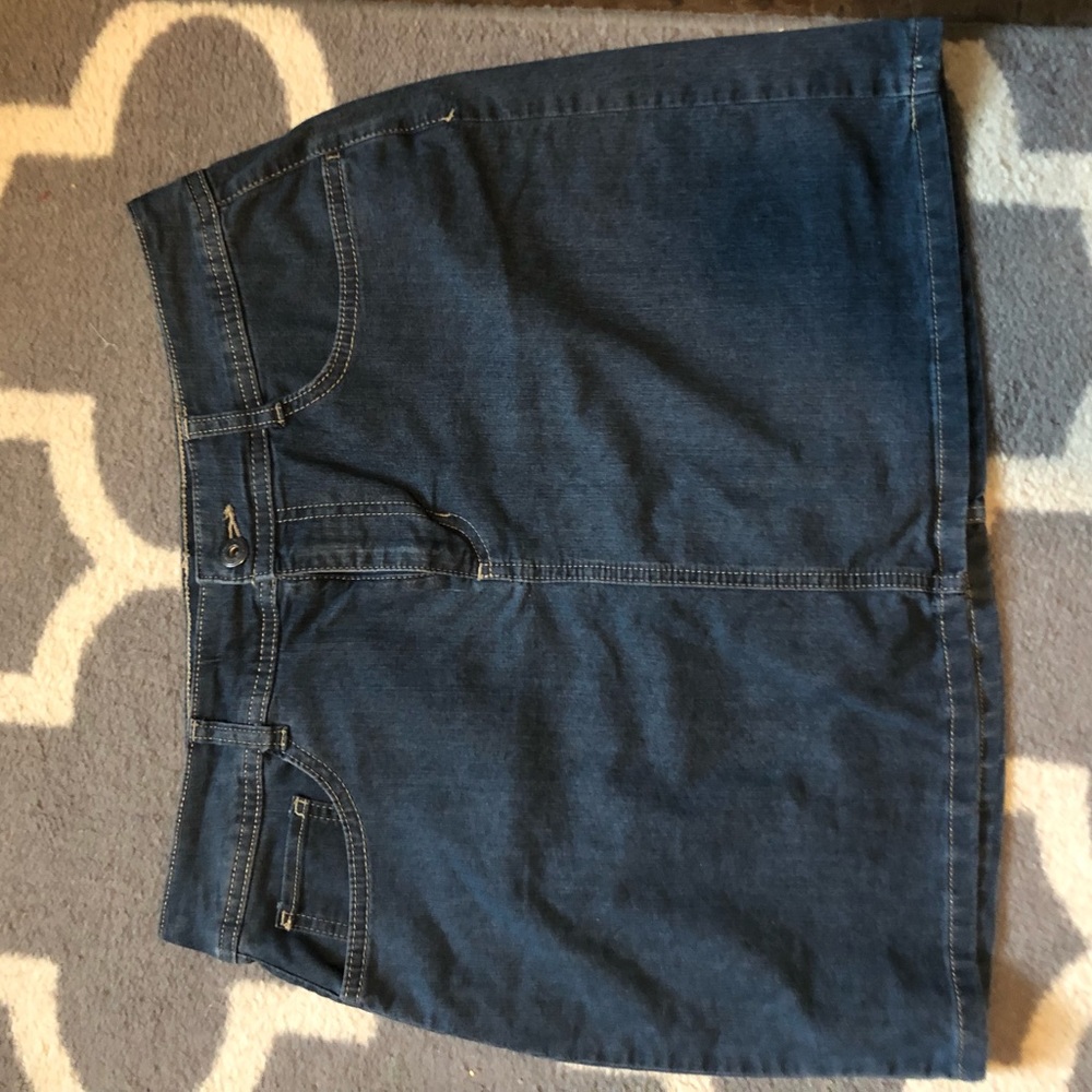Skort